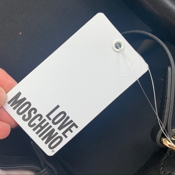 Love Moschino Crossbody Camera Bag Black Gold Stud - Picture 7 of 12